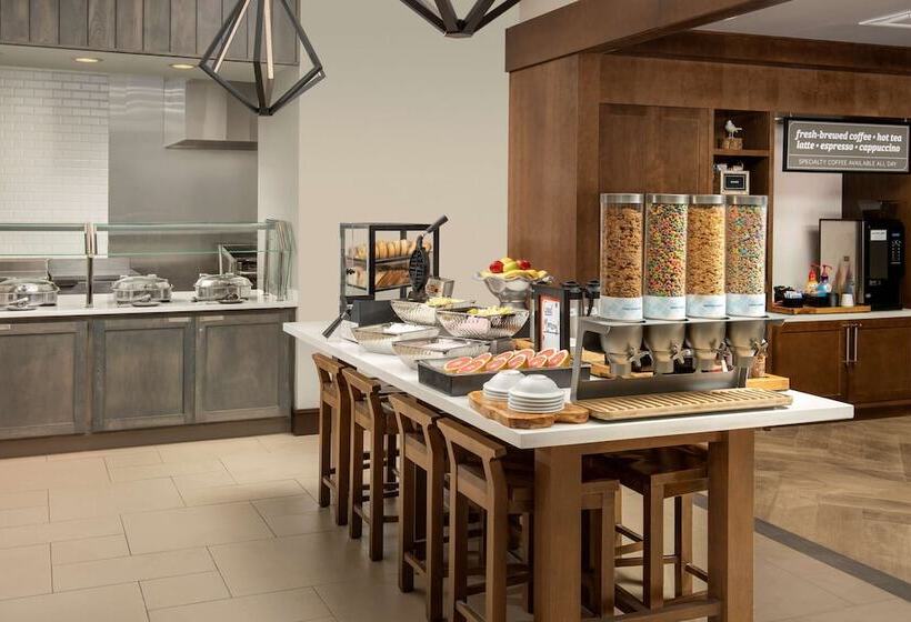 فندق Hilton Garden Inn Columbia Airport