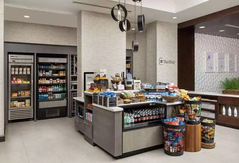 فندق Hilton Garden Inn Columbia Airport