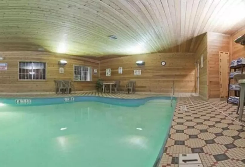 Holiday Inn Express Hotel & Suites Defiance, An Ihg