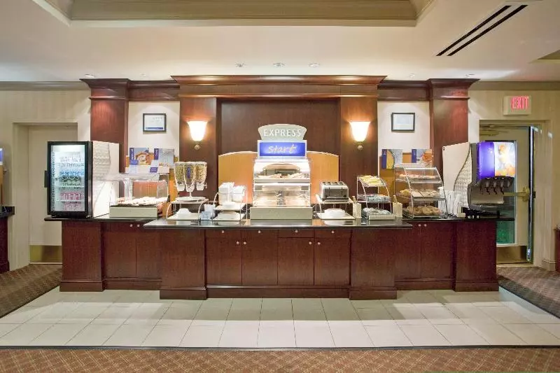 Holiday Inn Express Hotel & Suites Drums Hazelton, An Ihg