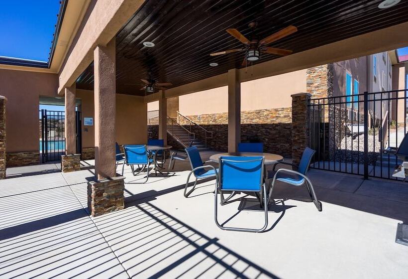 Отель Holiday Inn Express Silver City By Ihg