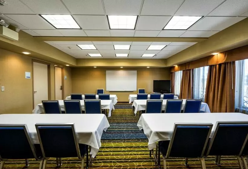 호텔 Holiday Inn Express Silver City By Ihg