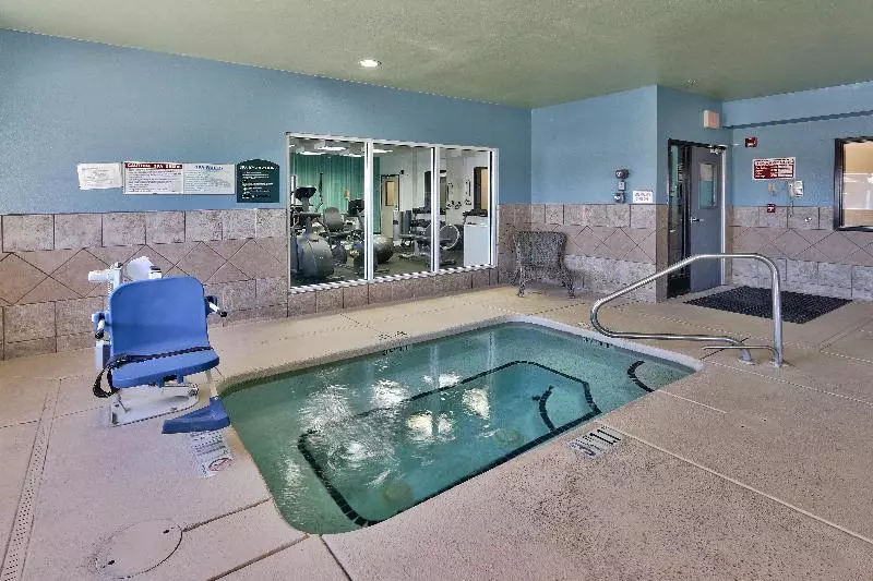 酒店 Holiday Inn Express & Suites Portales, An Ihg