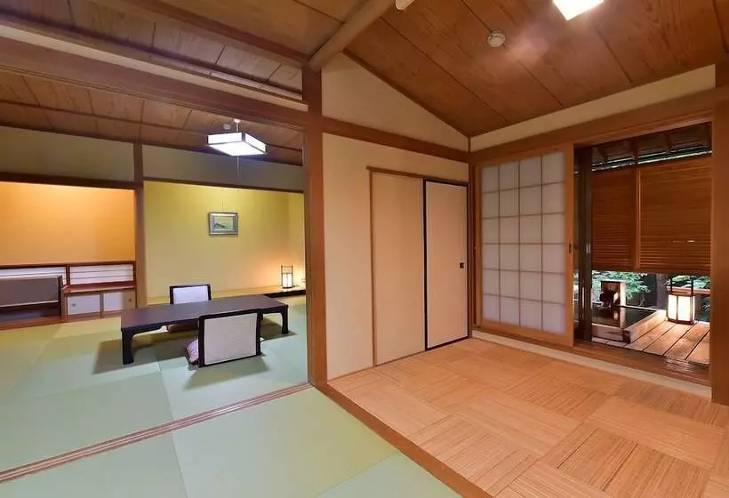 בית מלון כפרי Izumiso