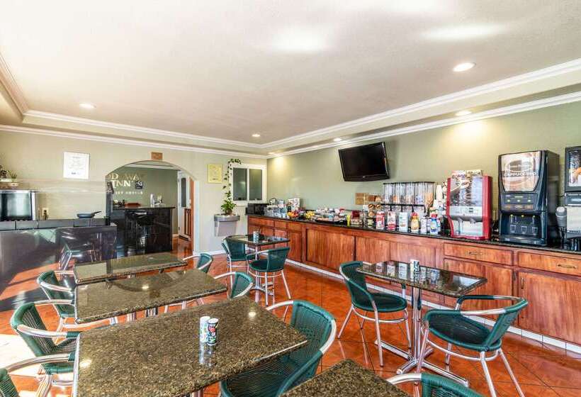 בית מלון כפרי Rodeway Inn On Historic Route 66