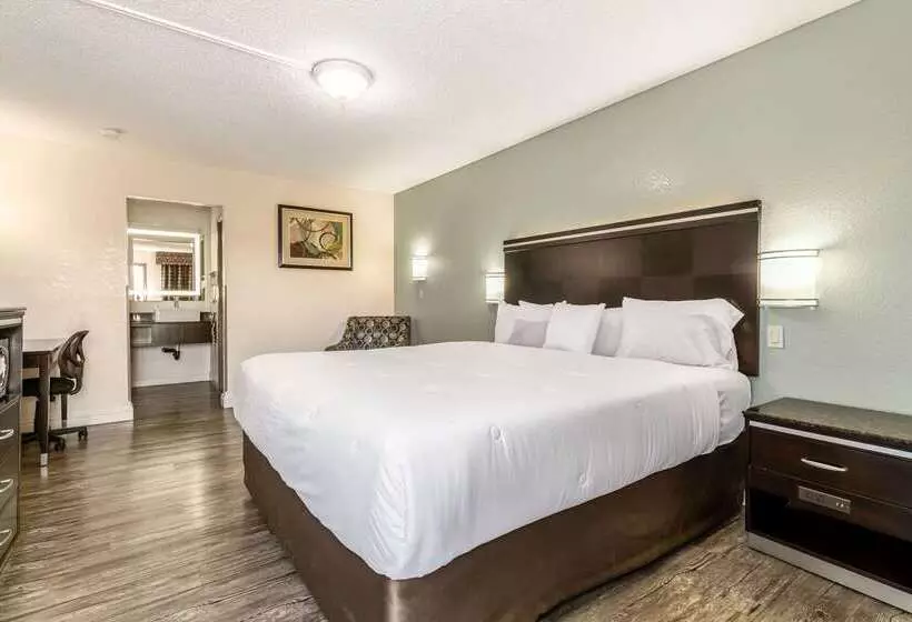 酒店 Rodeway Inn On Historic Route 66