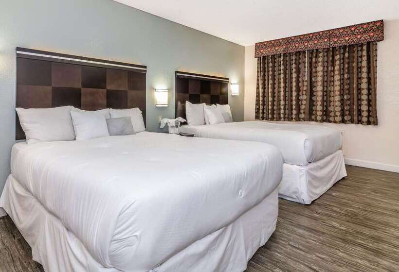 בית מלון כפרי Rodeway Inn On Historic Route 66