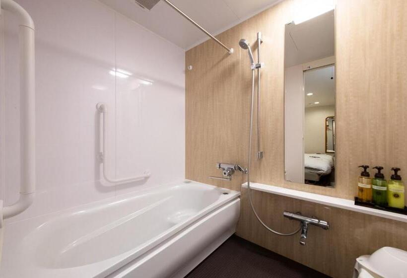 בית מלון כפרי Ueno First City