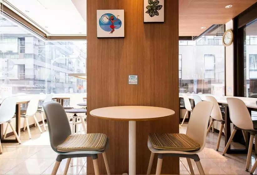 호텔 Ueno First City