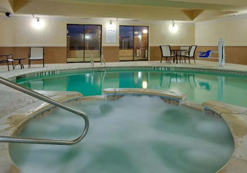 Holiday Inn Express Hotel & Suites Ennis, An Ihg