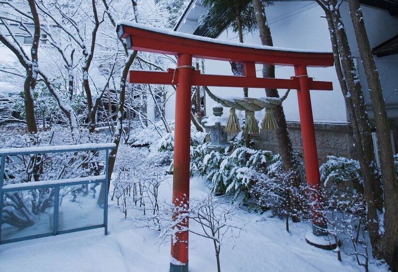 فندق 1000 Years Of Tradition   Akiu Onsen Sakan