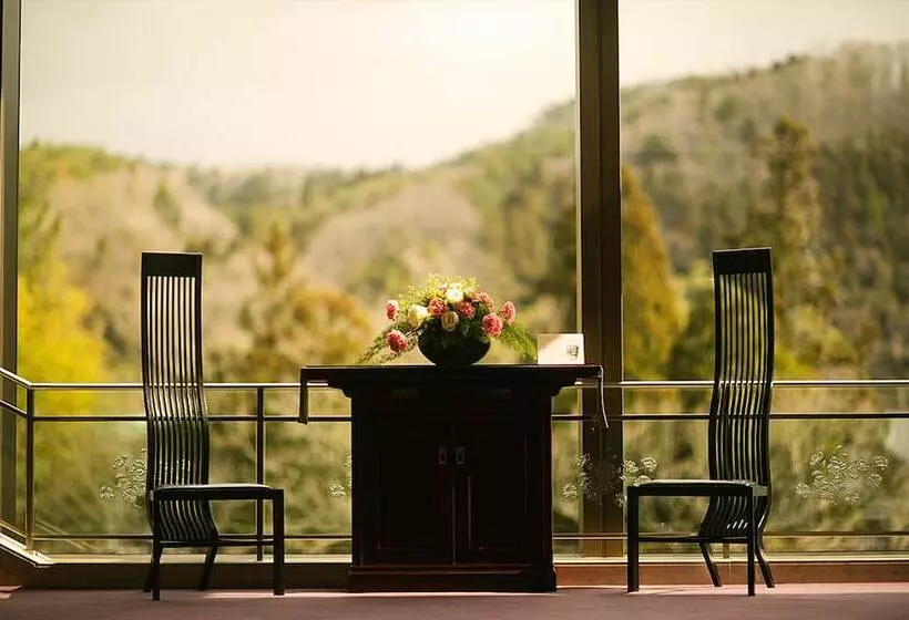 בית מלון כפרי 1000 Years Of Tradition Akiu Onsen Sakan