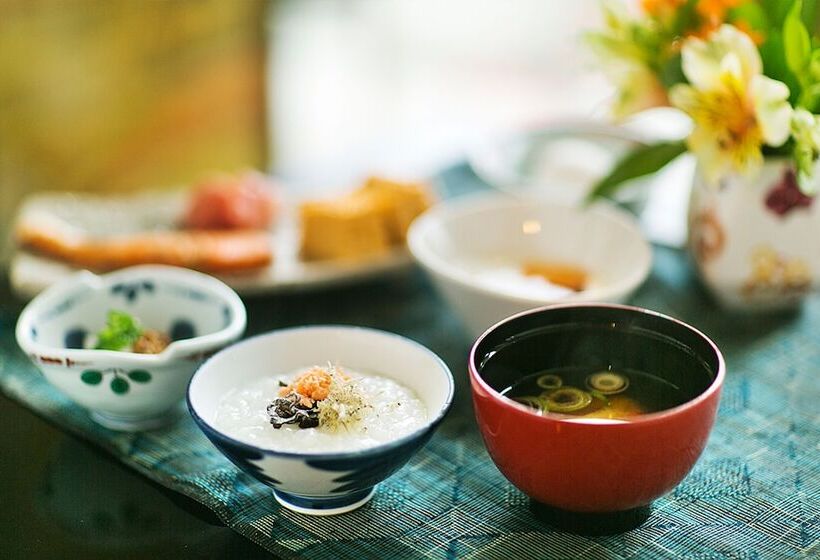 فندق 1000 Years Of Tradition   Akiu Onsen Sakan