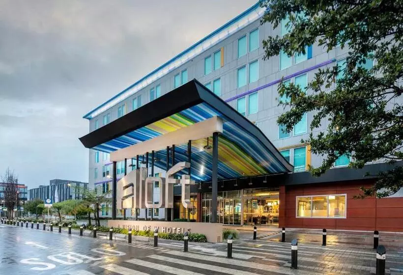 Отель Aloft Bogota Airport