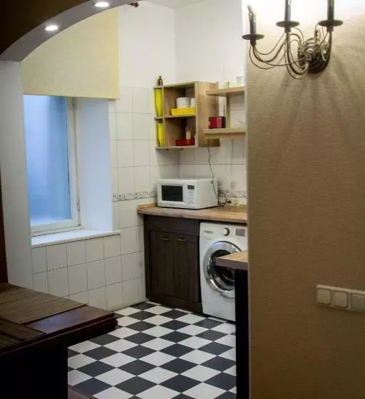 هتل Antony S Home