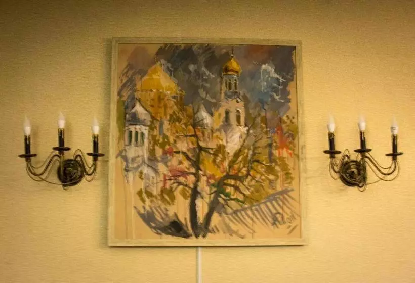 هتل Antony S Home