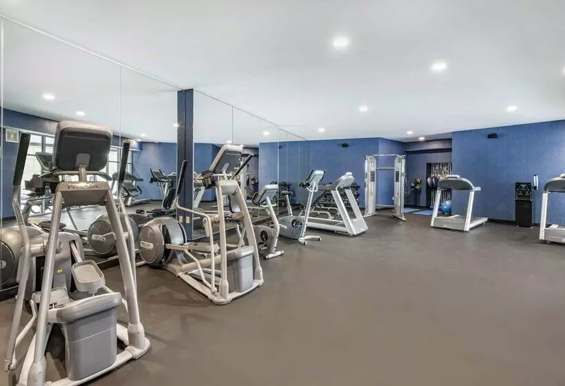 Cambria Hotel Minneapolis Maple Grove