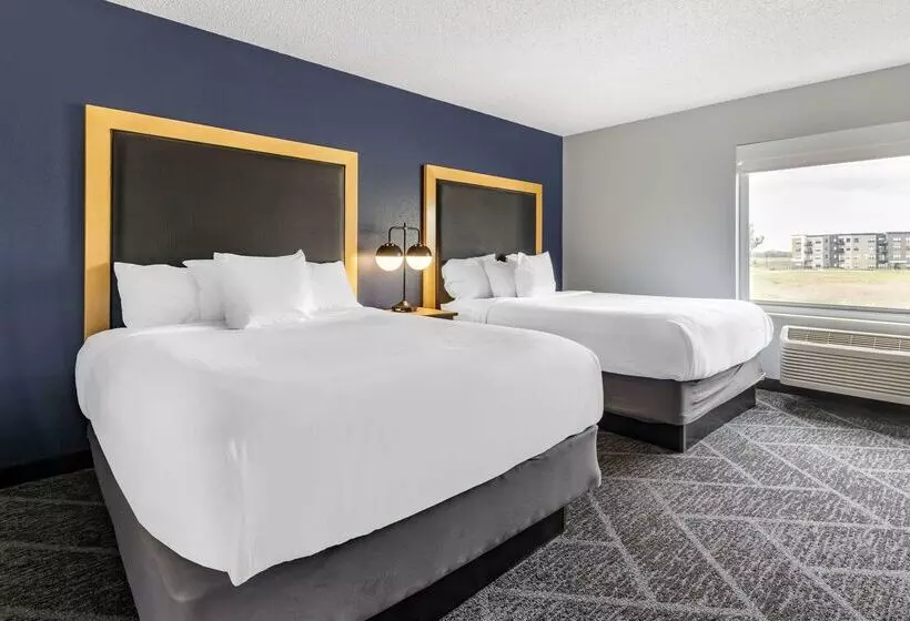 Cambria Hotel Minneapolis Maple Grove