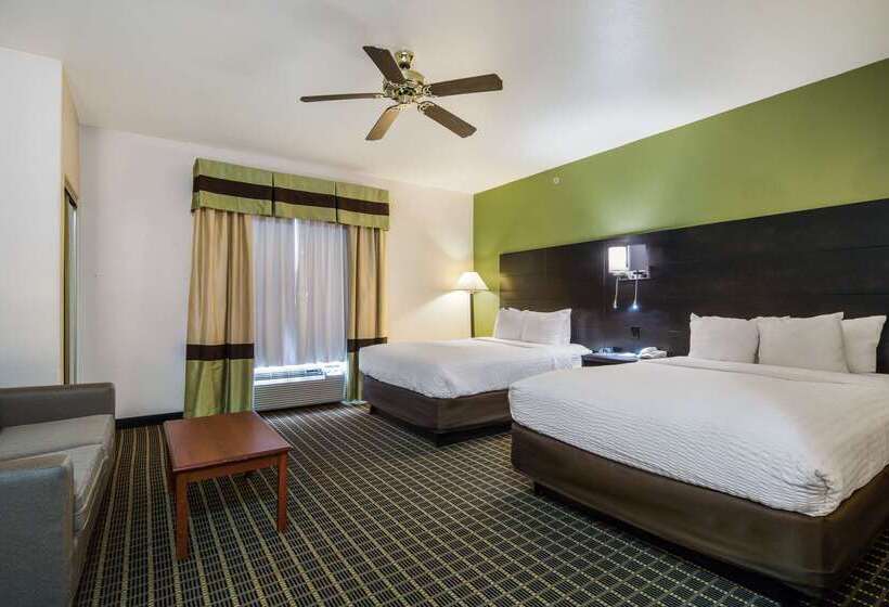 호텔 Clarion Inn & Suites Weatherford South