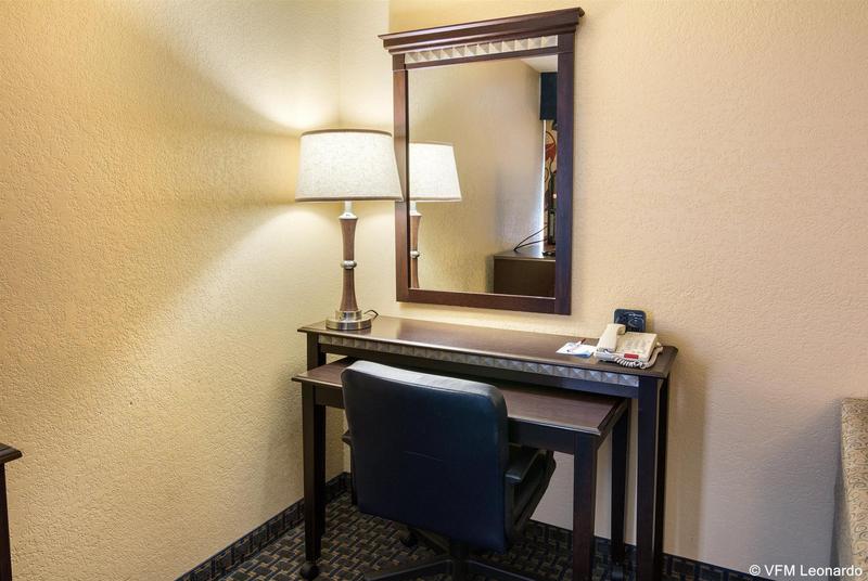 בית מלון כפרי Comfort Suites Nacogdoches