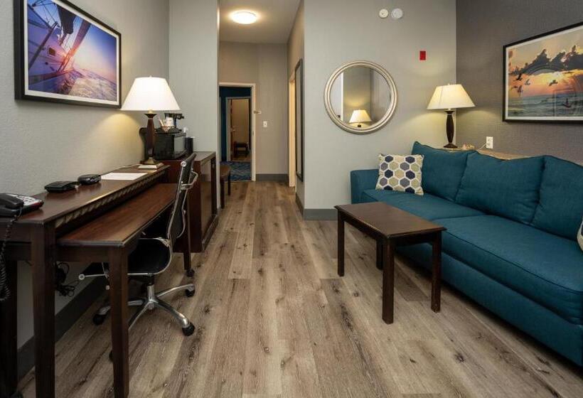 فندق Comfort Suites Seabrook - Kemah