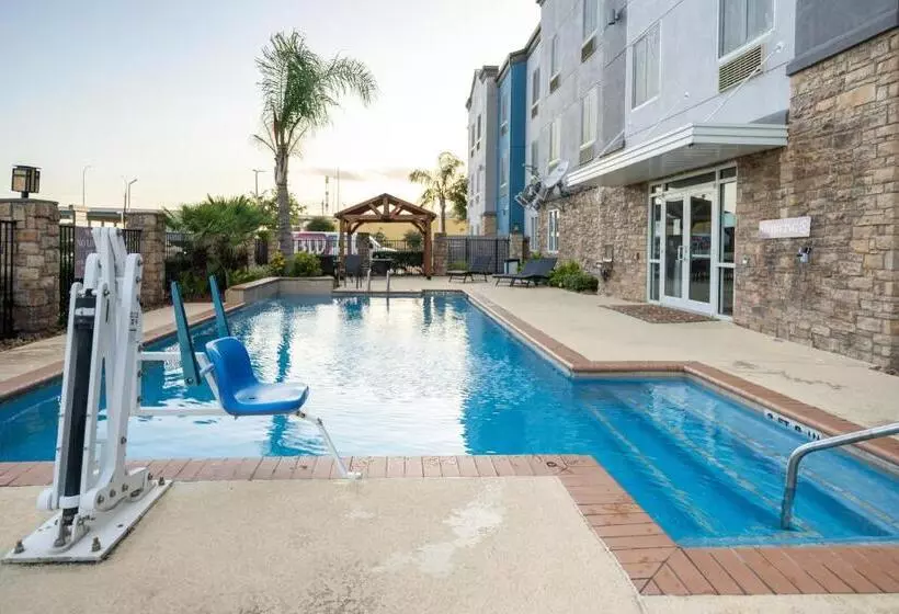 فندق Comfort Suites Seabrook - Kemah