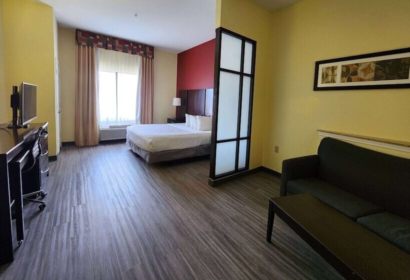 فندق Days Inn & Suites By Wyndham Houston / West Energy Corridor