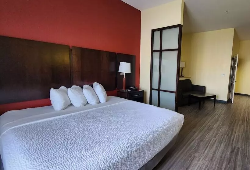 酒店 Days Inn & Suites By Wyndham Houston / West Energy Corridor