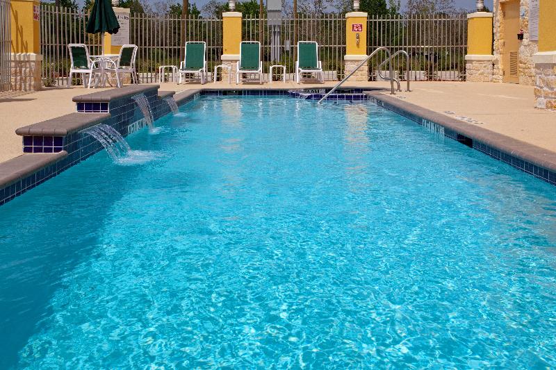 Holiday Inn Express Hotel And Suites Katy, An Ihg