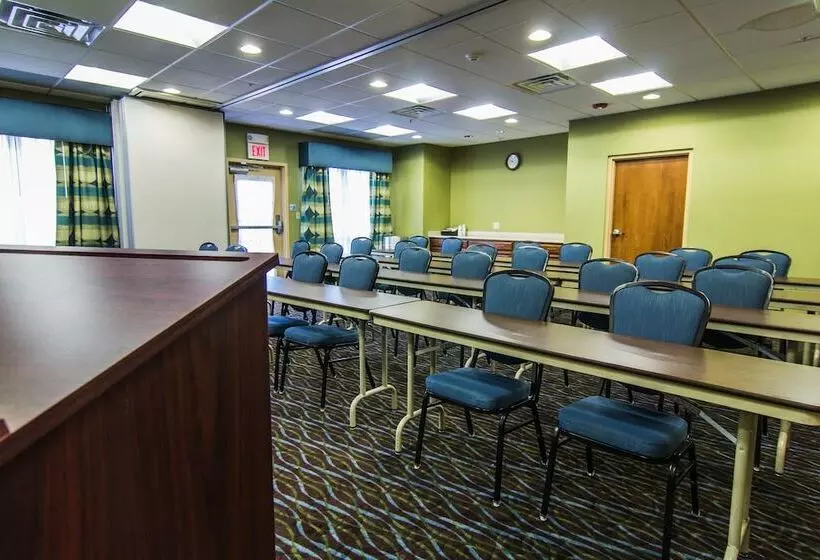 호텔 Holiday Inn Express And Suites Winchester, An Ihg