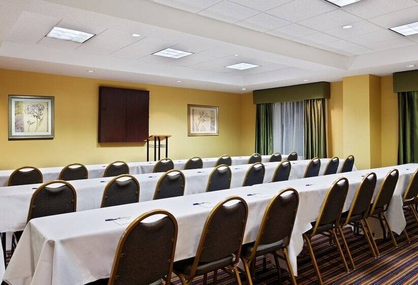 Отель Holiday Inn Express Richmond Brandermill Hull Street, An Ihg