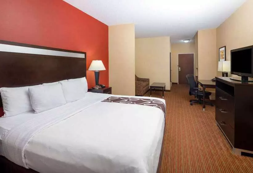 ホテル La Quinta By Wyndham Warner Robins   Robins Afb