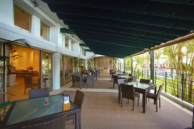 ホテル Mahaina Wellness Resorts Okinawa