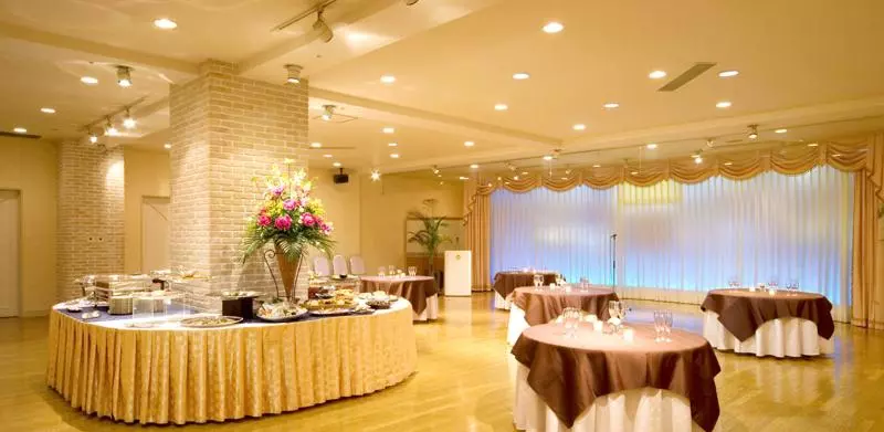 هتل Mariners Court
