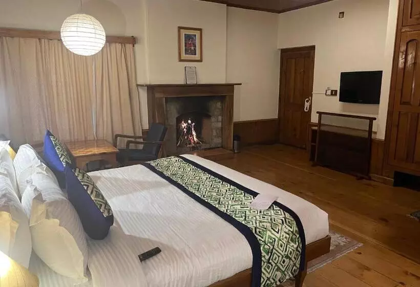 هتل Negi S Mayflower A Heritage Since 1965