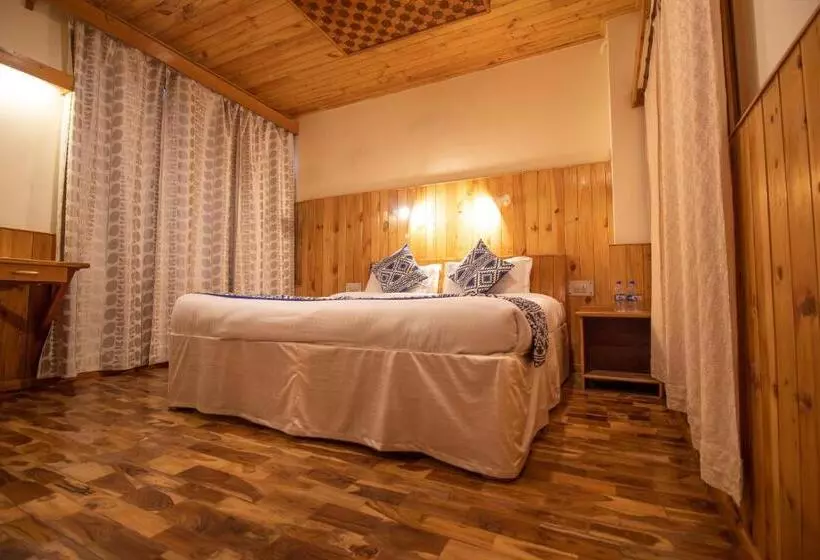 هتل Negi S Mayflower A Heritage Since 1965