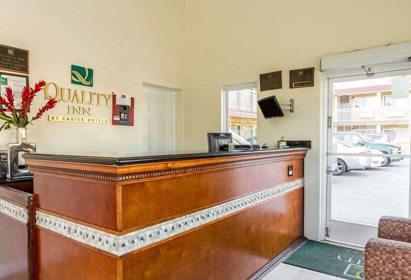 Hotel Inn At University