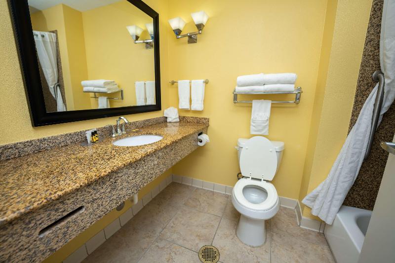 فندق Comfort Suites Seabrook - Kemah