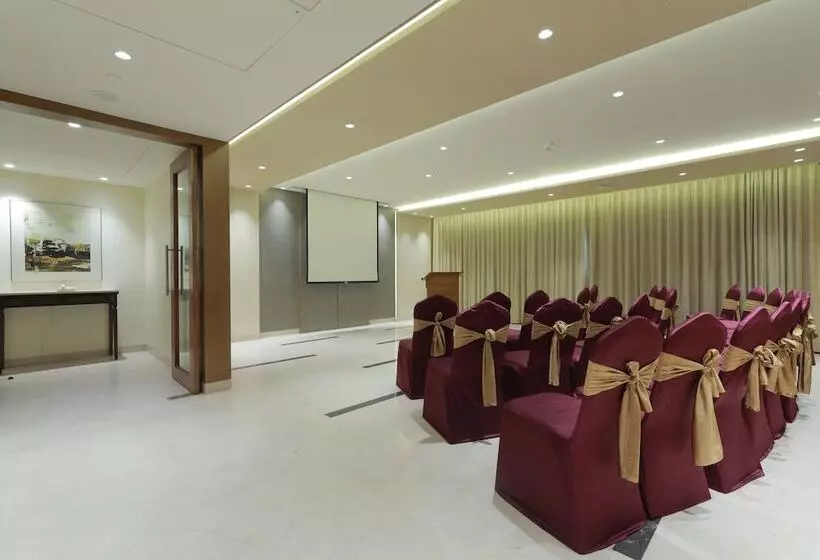 ホテル The Imperial Palace