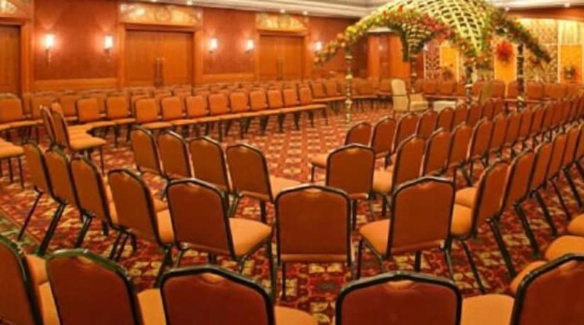 Отель The Imperial Palace