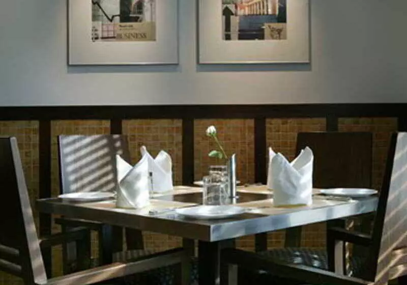 ホテル The Imperial Palace