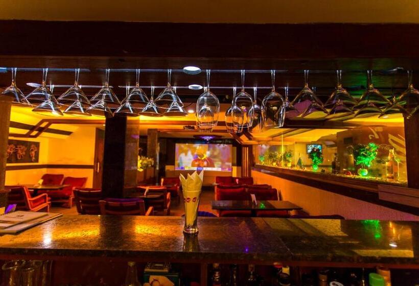 בית מלון כפרי The Madurai Residency