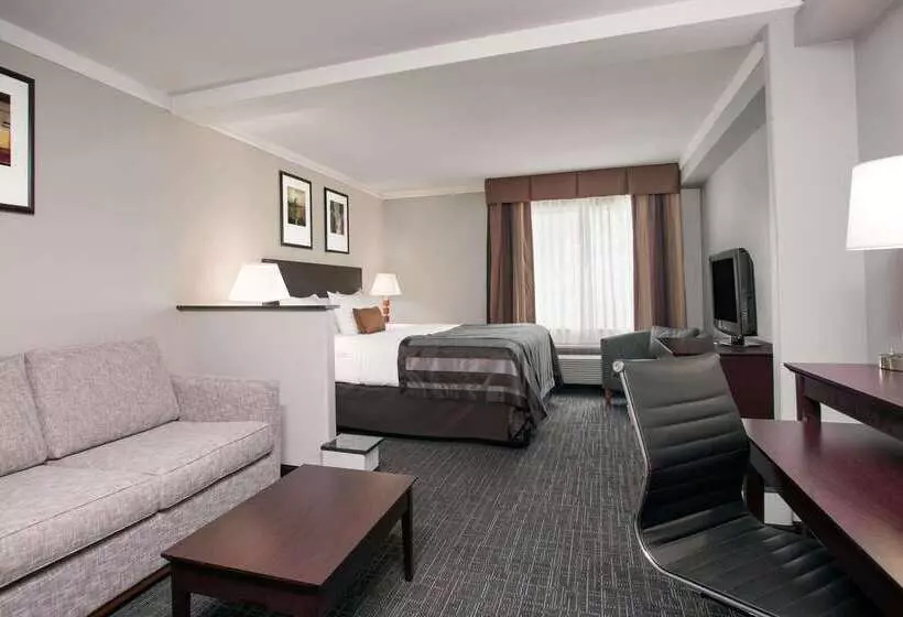 Отель Wingate By Wyndham Athens Ga