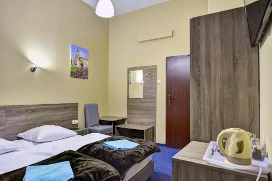 ユースホステル Blueapart