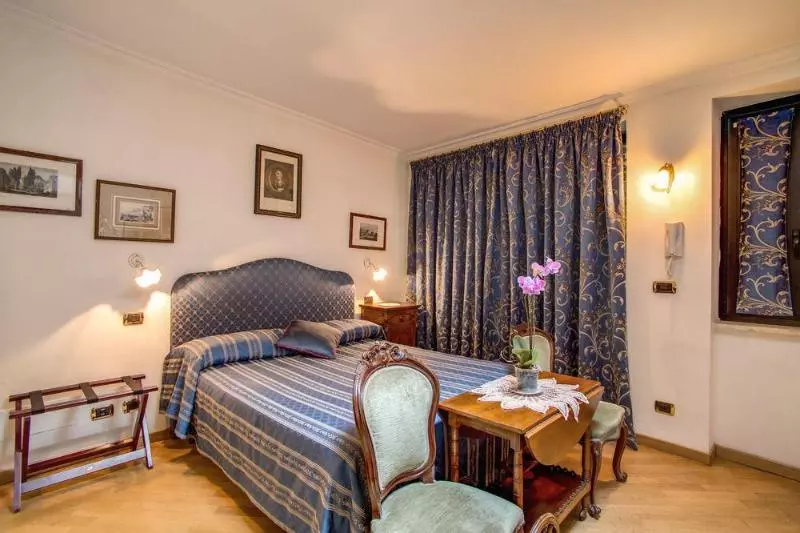 هتل Navona Gallery Suites
