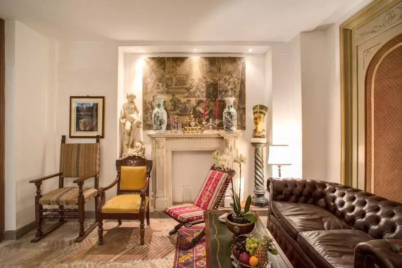 هتل Navona Gallery Suites