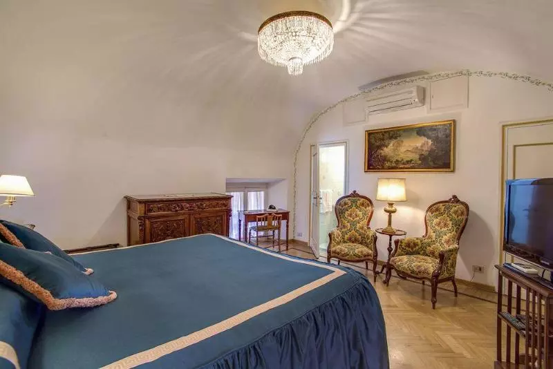 هتل Navona Gallery Suites