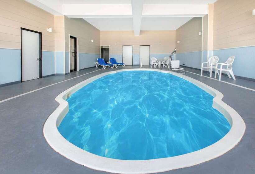 ホテル Baymont By Wyndham Mccomb