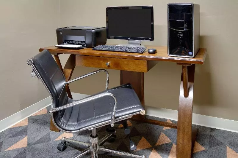 בית מלון כפרי Baymont By Wyndham Mccomb