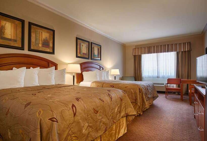 בית מלון כפרי Best Western Inn & Suites Cleveland